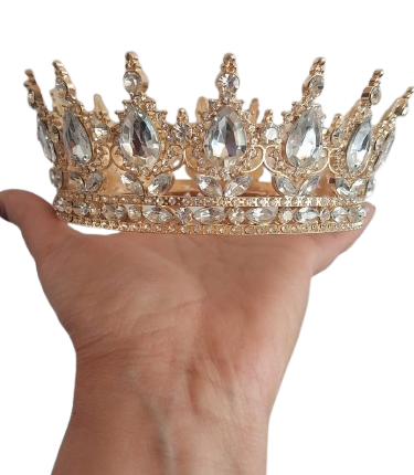 Corona Dorada Metálica con Brillantes